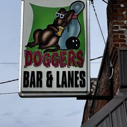 Dogger's Bar & Lanes - Cool little find