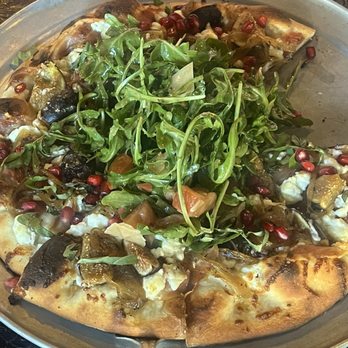 Precinct Tap & Table - Lisa ordered the pizza - American Near Me - Germantown, Wisconsin