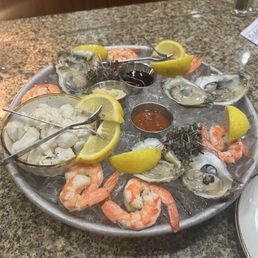 Seafood tower