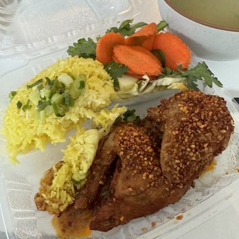 The Boat - Chicken with rice - Vietnamese Near Me - Seattle, Washington The Boat - Chicken with rice - Vietnamese Near Me - Seattle, Washington