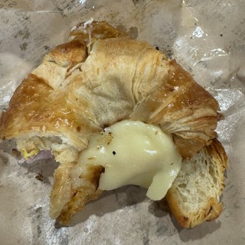 Sturbridge Coffee House - Egg, ham, and cheese, grilled croissant. - American Near Me - Sturbridge, Massachusetts Sturbridge Coffee House - Egg, ham, and cheese, grilled croissant. - American Near Me - Sturbridge, Massachusetts
