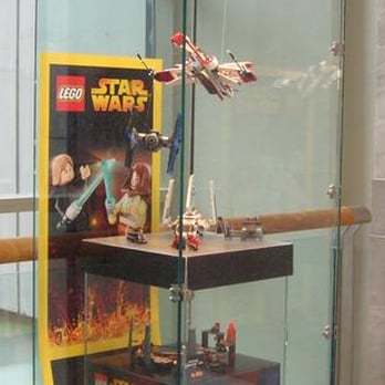 Lego - Chicago - Toy Stores Near Me - Chicago, Illinois
