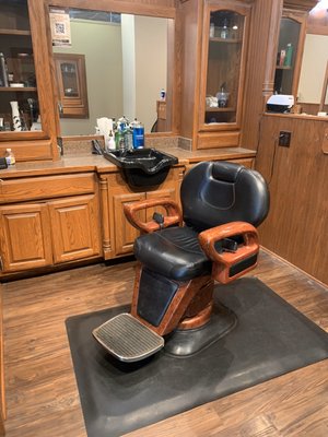 Roosters Men S Grooming Center - Roosters Haircut Roosters Men S Grooming Center - Roosters Haircut