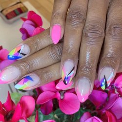 Iris Nails & Spa