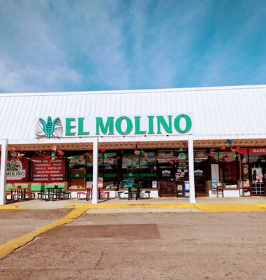 El Molino Supermarket by null