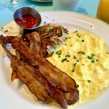 Sadelle's - Eggs, bacon, and hash browns. - Breakfast & Brunch Near Me - Las Vegas, Nevada Sadelle's - Eggs, bacon, and hash browns. - Breakfast & Brunch Near Me - Las Vegas, Nevada