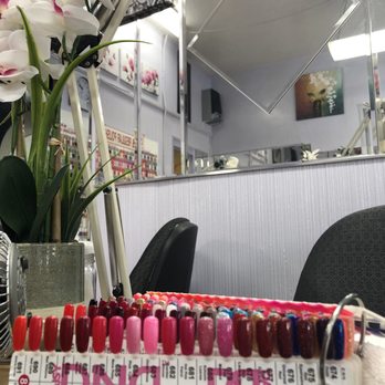 Lavish Nail Studio - Nail Salons Near Me - Arcadia, California