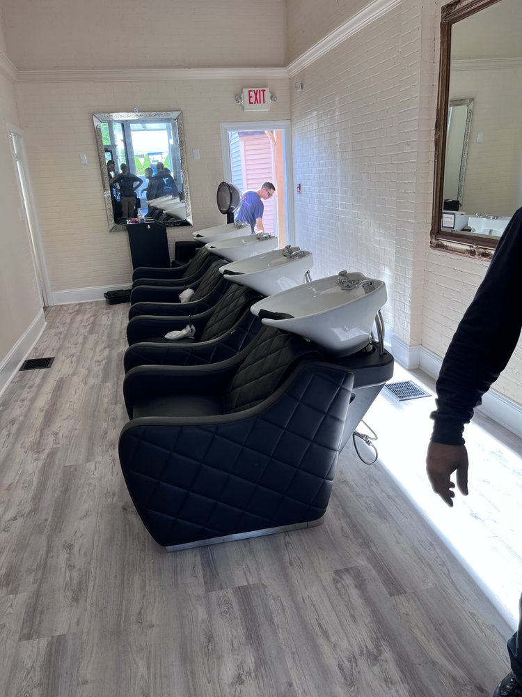 Slide of Large View Plumbing and Heating