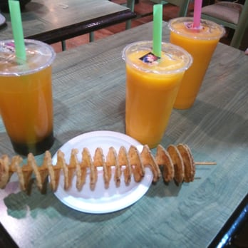 Honey Bear - Potato twist, mango slush and passion fruit green tea. - Tea Rooms Near Me - Markham, Ontario