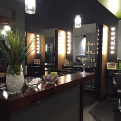 Rock "n" Rollers Salon