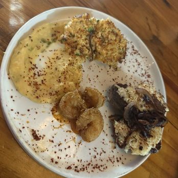 86 Forks Bar + Table - Surf & Turf! Soooo delicious. Add the onions! - Asian Fusion Near Me - Pensacola, Florida