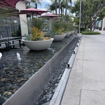 The Point - Another beautiful fountain - Shopping Centers Near Me - El Segundo, California