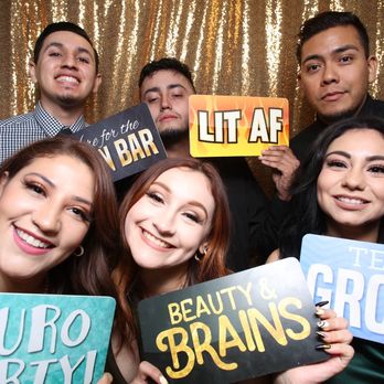 Pryme Photobooth Service - Photobooth gold backdrop - Photo Booth Rentals Near Me Pryme Photobooth Service - Photobooth gold backdrop - Photo Booth Rentals Near Me