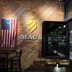 Mac's Proper Pub