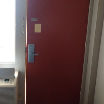 Econo Lodge - Door is closed, yet it is not sealed in the frame. Security hazard to say the least. - Hotels Near Me - Neenah, Wisconsin Econo Lodge - Door is closed, yet it is not sealed in the frame. Security hazard to say the least. - Hotels Near Me - Neenah, Wisconsin