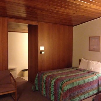 Budget Host Melody Lane - nice room - Hotels Near Me - Raton, New Mexico Budget Host Melody Lane - nice room - Hotels Near Me - Raton, New Mexico