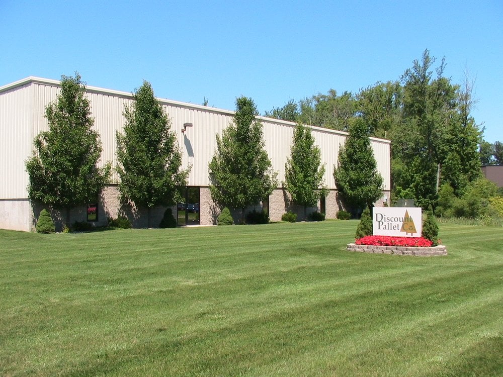 DISCOUNT PALLET CO Updated September 2024 4580 Airwest Dr SE, Grand Rapids, Michigan