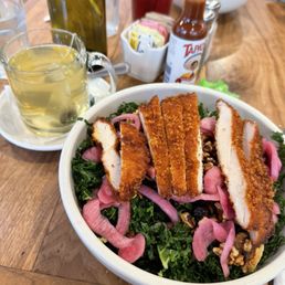 Green tea, Kale Salad with Breaded Chicken Cutlet Green tea, Kale Salad with Breaded Chicken Cutlet