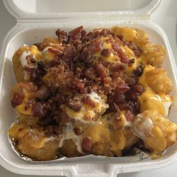 Brandon's Burgers - Loaded Tots
