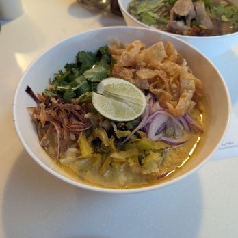 Sweet Rice - Khao soi - Thai Near Me - Gardena, California