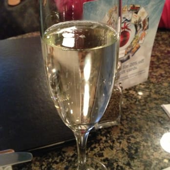 Scott's Bar & Grill - Brut - Seafood Near Me - Edmonds, Washington Scott's Bar & Grill - Brut - Seafood Near Me - Edmonds, Washington