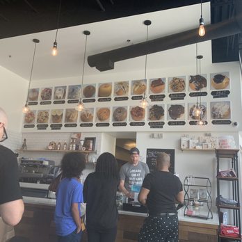 Simply Done Donuts - Food Trucks Near Me - Dunwoody, Georgia Simply Done Donuts - Food Trucks Near Me - Dunwoody, Georgia