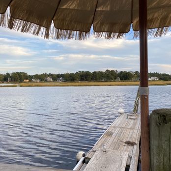 Waterfront Seafood Shack - Any closer and you'd be in the water! - Seafood Near Me - Calabash, North Carolina Waterfront Seafood Shack - Any closer and you'd be in the water! - Seafood Near Me - Calabash, North Carolina