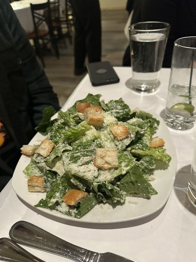 VINNY’S Updated June 2024 20 Main St, Frisco, Colorado New