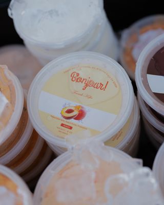 LA Rivers Farmers' Market by null