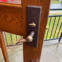 PickMe Locksmith - Hardware installation
