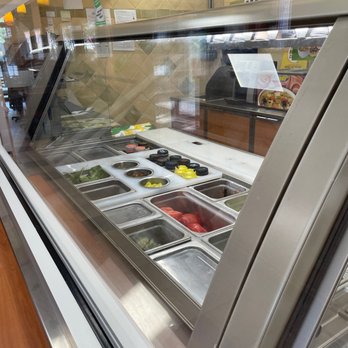 Subway - It HORRABLE 2 inch bulky proof window in Bolton hill ?? She is so slow DONT recomend coming here - Fast Food Near Me - Baltimore, Maryland Subway - It HORRABLE 2 inch bulky proof window in Bolton hill ?? She is so slow DONT recomend coming here - Fast Food Near Me - Baltimore, Maryland