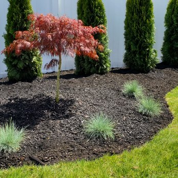 Vantage Landscaping - Mulch/ Planting Edging - Lawn Services Near Me - Paramus, New Jersey