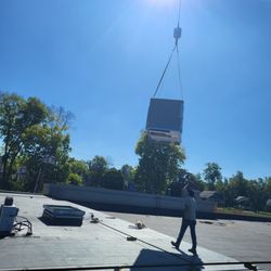 Doc's Crane & Rigging - Ready to set