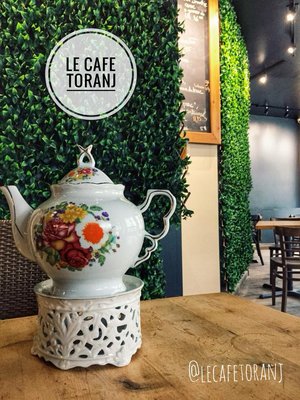 Café Toranj by null