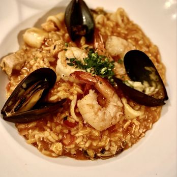 FiorItaly Trattoria - Risotto con pesce - Italian Near Me - Medford, Massachusetts FiorItaly Trattoria - Risotto con pesce - Italian Near Me - Medford, Massachusetts