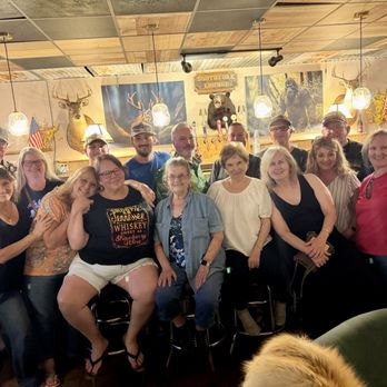Southfork Lodge - New friends in the bar! - Hotels Near Me - Lowman, Idaho Southfork Lodge - New friends in the bar! - Hotels Near Me - Lowman, Idaho