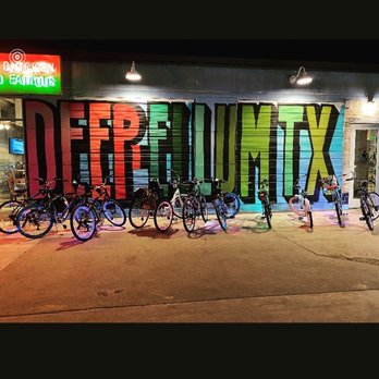 Pedal With A Twist - Bike tours Near Me Pedal With A Twist - Bike tours Near Me