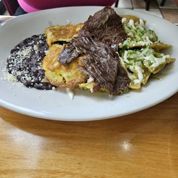 Chile Toreado - Chilaquiles - Mexican Near Me - Chicago, Illinois