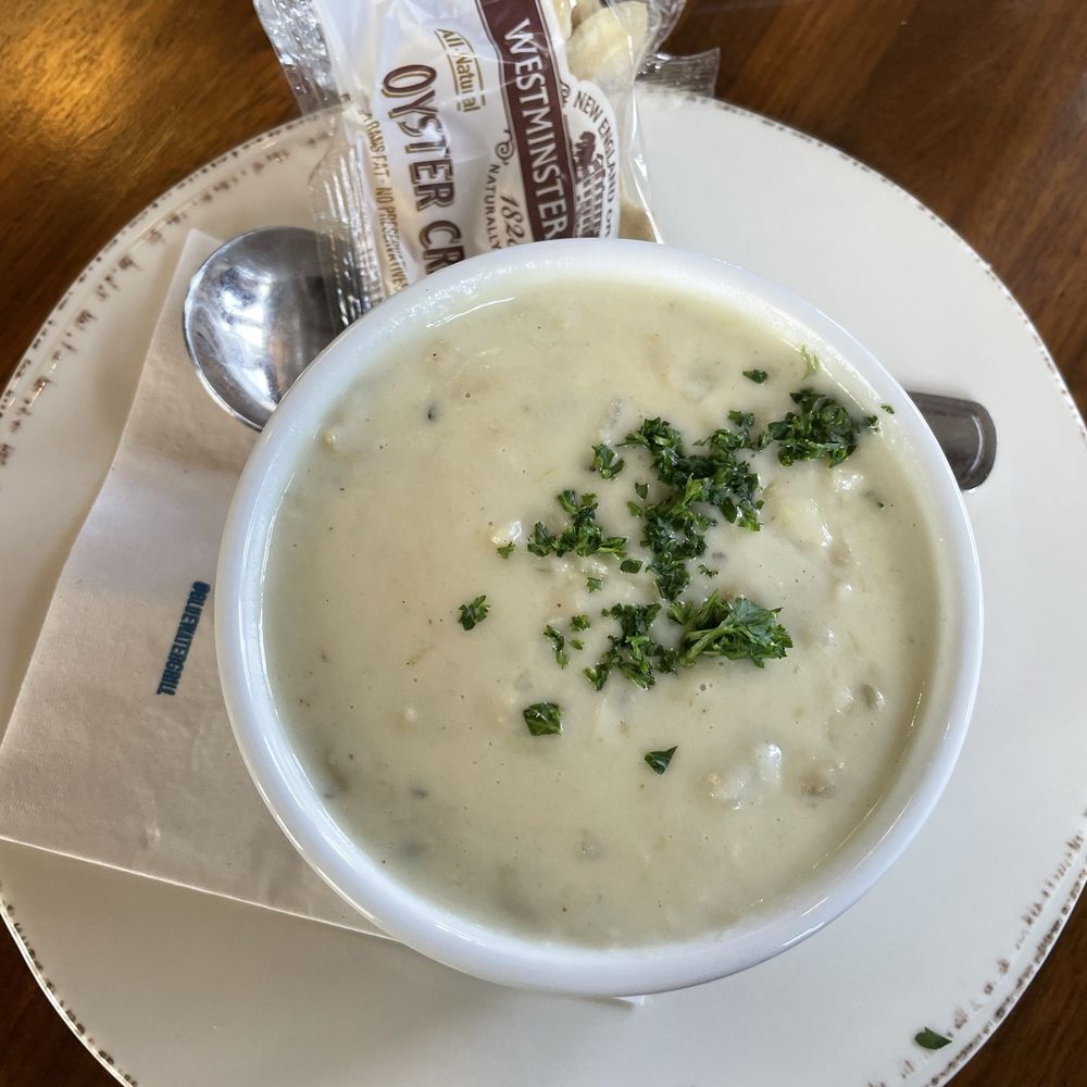 Bluewater Avalon - clam chowder - Seafood Near Me - Avalon, California