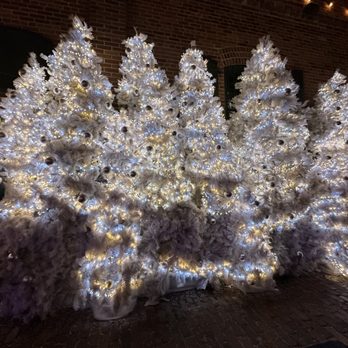 Distillery Winter Village - Festivals Near Me - Toronto, Ontario Distillery Winter Village - Festivals Near Me - Toronto, Ontario