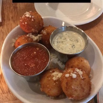 Pastaria - Italian Near Me - Clayton, Missouri