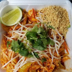 Thaifoon - Chicken phad thai Thai