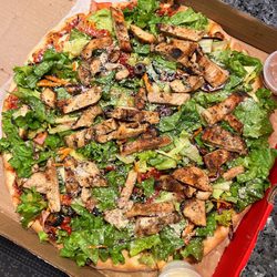 Mario's Pizzeria - 59. Grilled Chicken Salad Red Pizza