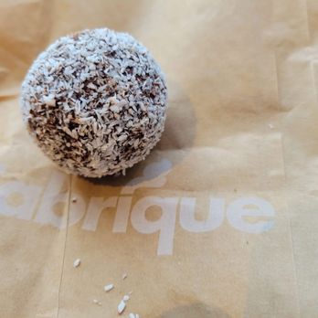 Fabrique - Chocolate Globe - Bakeries Near Me - London, XGL