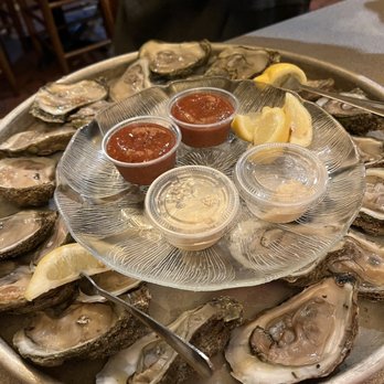 Awful Arthur's Oyster Bar - 1/2 bushel raw oysters - Seafood Near Me - Kill Devil Hills, North Carolina