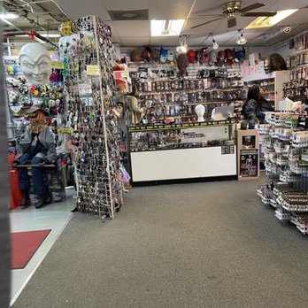 Chicago Costume - Costumes Near Me - Chicago, Illinois