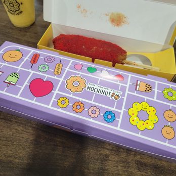 Mochinut - Hot Cheeto Dog - Bubble Tea Near Me - Naperville, Illinois