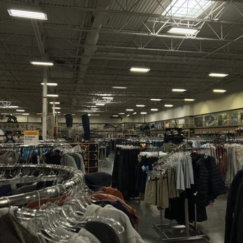 Sportsman's Warehouse - Sports Wear Near Me - Albuquerque, New Mexico