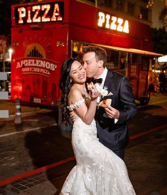 Angelenos' Wood Fired Pizza Catering by null