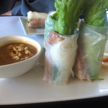 Simmer Vietnamese Kitchen - The best spring rolls ever - Vietnamese Near Me - Petaluma, California Simmer Vietnamese Kitchen - The best spring rolls ever - Vietnamese Near Me - Petaluma, California